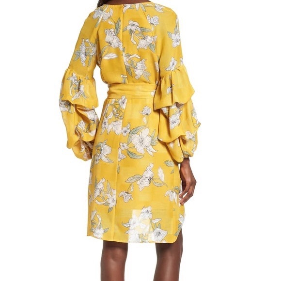 Chriselle x J.O.A. Tiered Sleeve Minidress - Picture 3 of 10